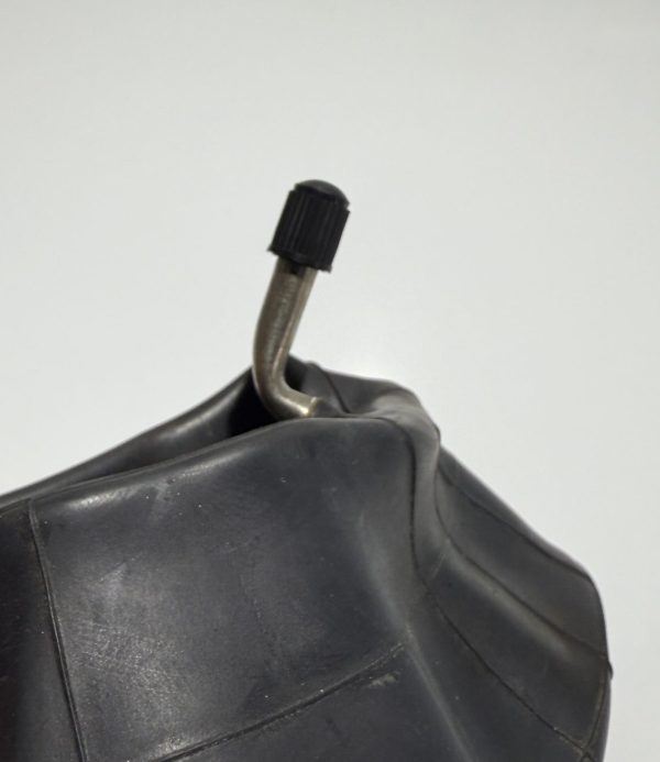 10 x 2.5 Inner Tube 90° Valve - Image 3